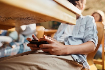 La tecnología afecta a los jóvenes sobre todo a nivel atencional, con consecuencias como el fracaso escolar.