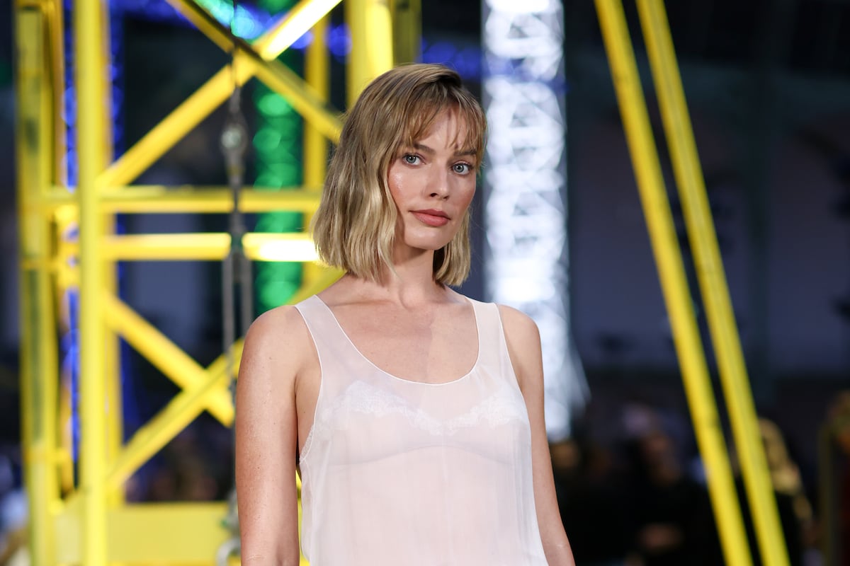 La ginebra de Margot Robbie es rechazada en los ‘pubs’ de Londres por miedo a una reacción fatal: “No merece la pena ni el riesgo”