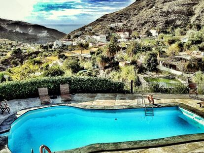 La piscina de la casa rural en el Risco de Agaete.