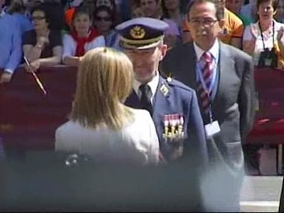 Abucheos para Chacón en el Día de las Fuerzas Armadas