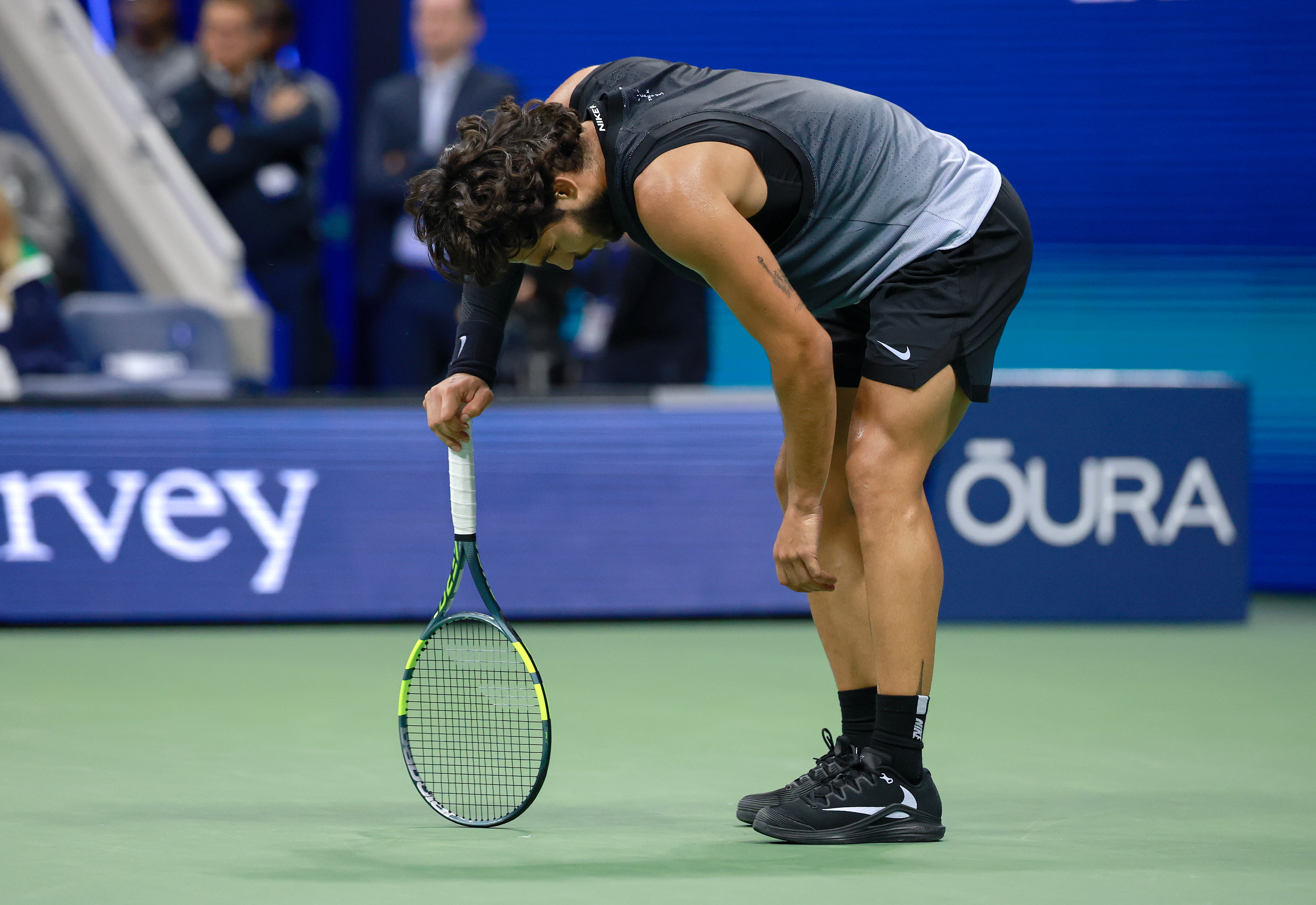 Shelton se impone a Alcaraz en un duelo vibrante y alcanza las semifinales del US Open