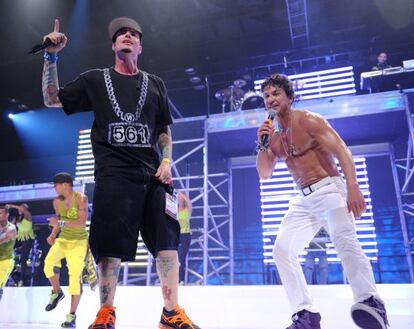 El rapero Vanilla Ice con Beto Pérez, fundador de Zumba.