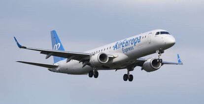 Un avión de Air Europa despegando en 2021.