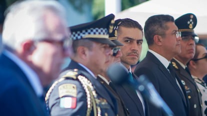 Omar García Harfuch (center) at a military ceremony in Culiacán last December.