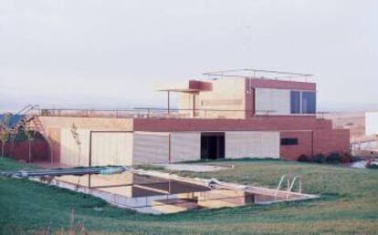 La Casa Guzmán, obra de Alejandro de la Sota, demolida en Algete.