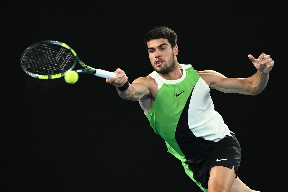 Alcaraz - Zverev y Djokovic - Sinner en las semifinales del Open de Australia: horario y dónde ver los partidos | Tenis | Deportes | EL PAÍS