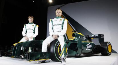 Jarno Trulli y Heikki Kovalainen, en la presentación de Lotus.