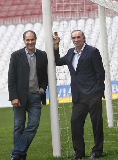 Andoni Zubizarreta y Jos ?ngel Iribar, en San Mams el pasado martes.