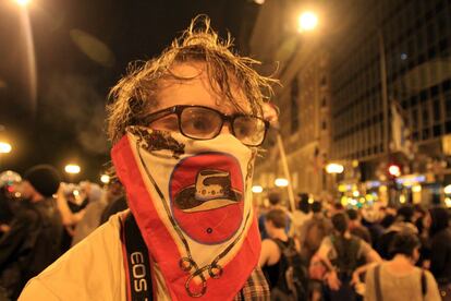 Protestas y concentraciones durante toda la noche.