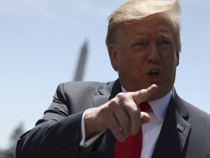 El presidente de EE UU, Donald Trump, habla con la prensa en la Casa Blanca este viernes.