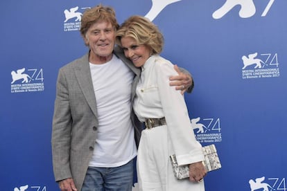 Robert Redford y Jane Fonda, en Venecia, antes de su rueda de prensa.