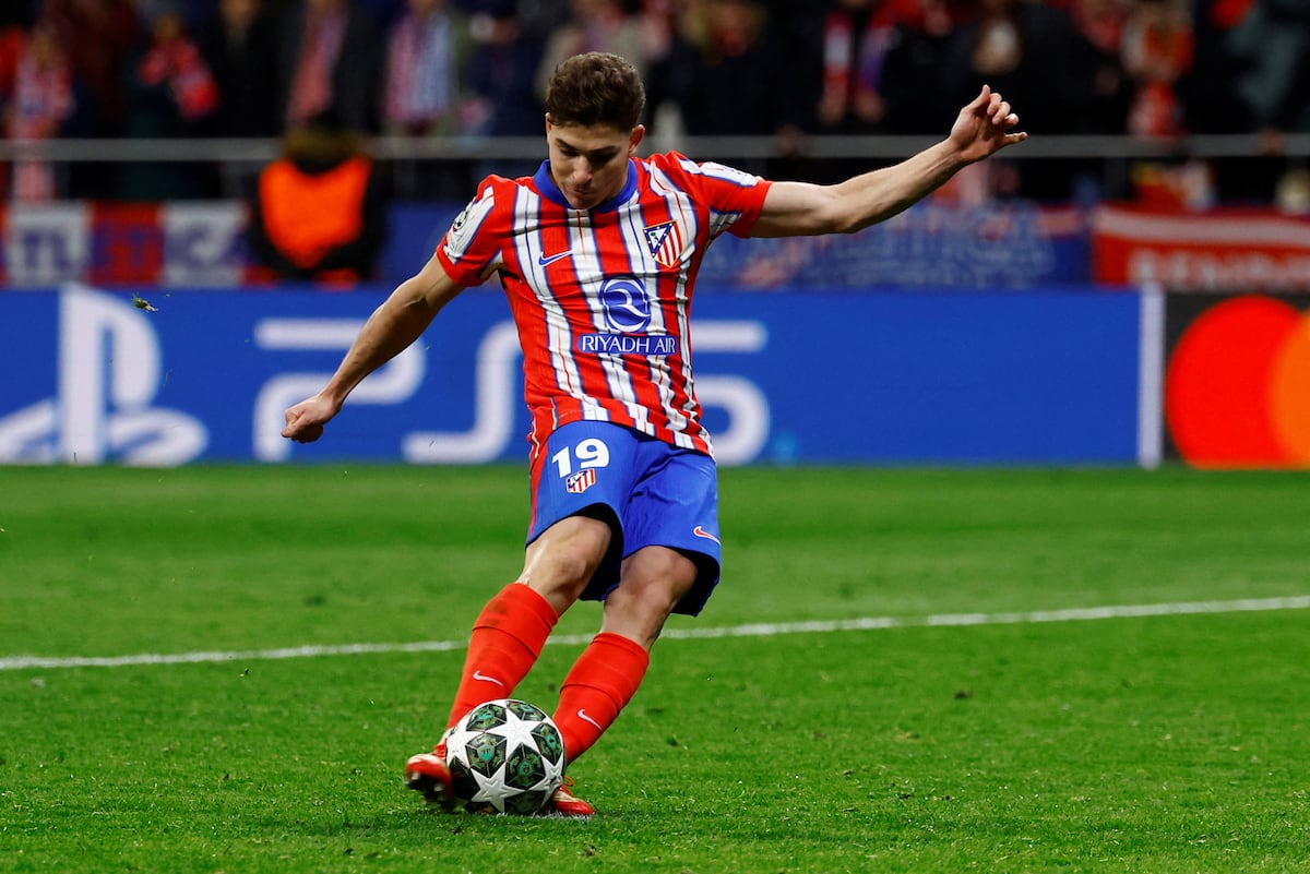 La IFAB aclara las reglas del juego tras el penalti de Julián Alvarez que fue anulado en la eliminatoria de la Champions ante el Madrid