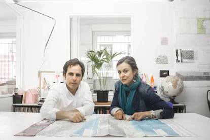 Rafael Beneytez y Ophélia Mantz, en su estudio madrileño