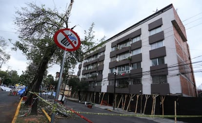 Vista de Pacífico, 455 después del sismo y antes de la demolición.