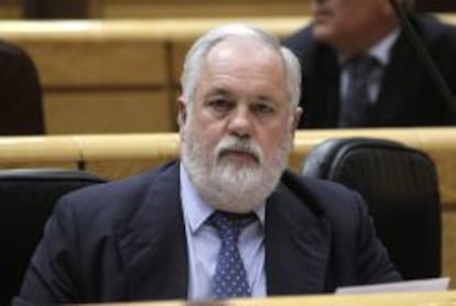 El ministro de Agricultura, Alimentaci&oacute;n y Medio Ambiente, Miguel Arias Ca&ntilde;ete, durante la sesi&oacute;n de control al Gobierno en el Senado.