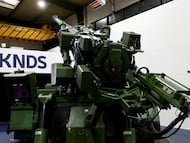 Un cañón del obús autopropulsado Caesar en las instalaciones del fabricante franco-alemán KNDS.