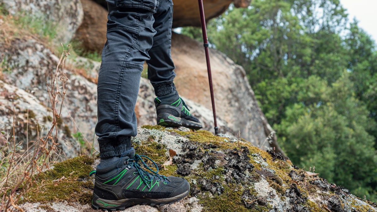 Skechers rebaja un 40% sus botas antideslizantes: sirven para trabajar y para la montaña