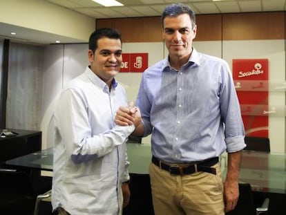 Pedro S&aacute;nchez y Nino Torre, de Juventudes Socialistas.