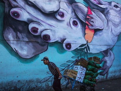 Mural ubicado en el área de venta de frutas y verduras al mayoreo