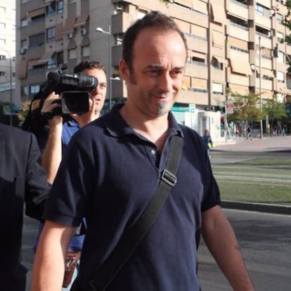 Francesco Arcuri, expareja de Juana Rivas, en una de sus visitas a los tribunales españoles.