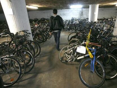 Depósito municipal de San Sebastián donde se custodian las bicis abandonadas.