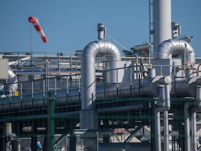 Sistemas de tuberías y dispositivos de cierre en la estación receptora del gasoducto Nord Stream 1, en la ciudad alemana de Lubmin.