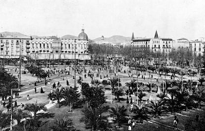 La plaça Catalunya de Barcelona a finals del segle XIX