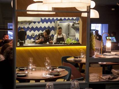 Cocina del restaurante Soy Kitchen, en Madrid.