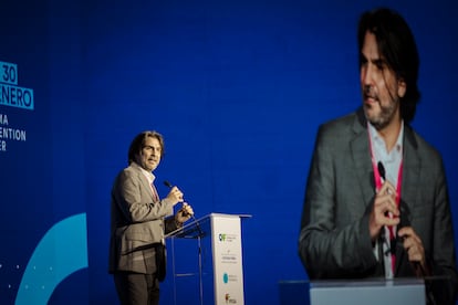 El gerente de Desarrollo urbano, agua y economas?creativas de CAF, Angel Crdenas, durante una charla magistral ofrecida en el segundo da del Foro celebrado en Ciudad de Panam.