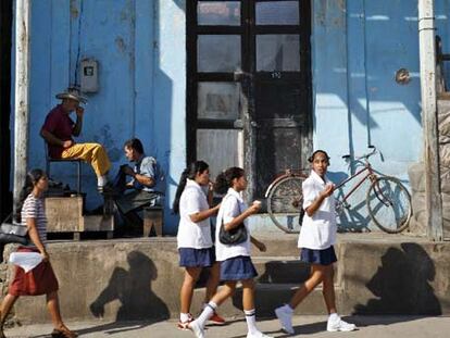 Calle de la ciudad costera de Baracoa, a mil kilómetros de La Habana.