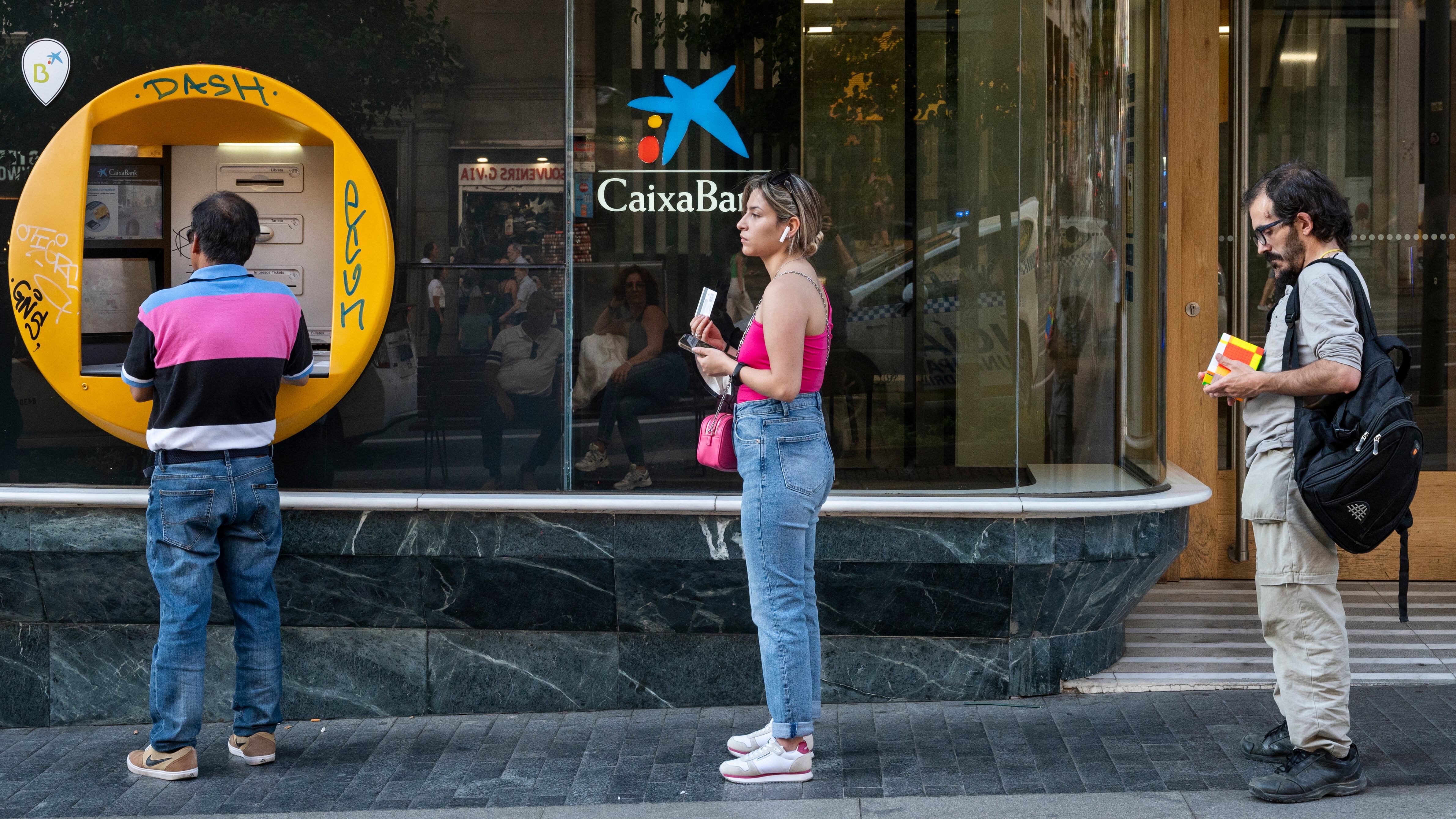 Citi reitera su idilio con CaixaBank pero coloca a Unicaja entre los bancos que menos le gustan en Europa