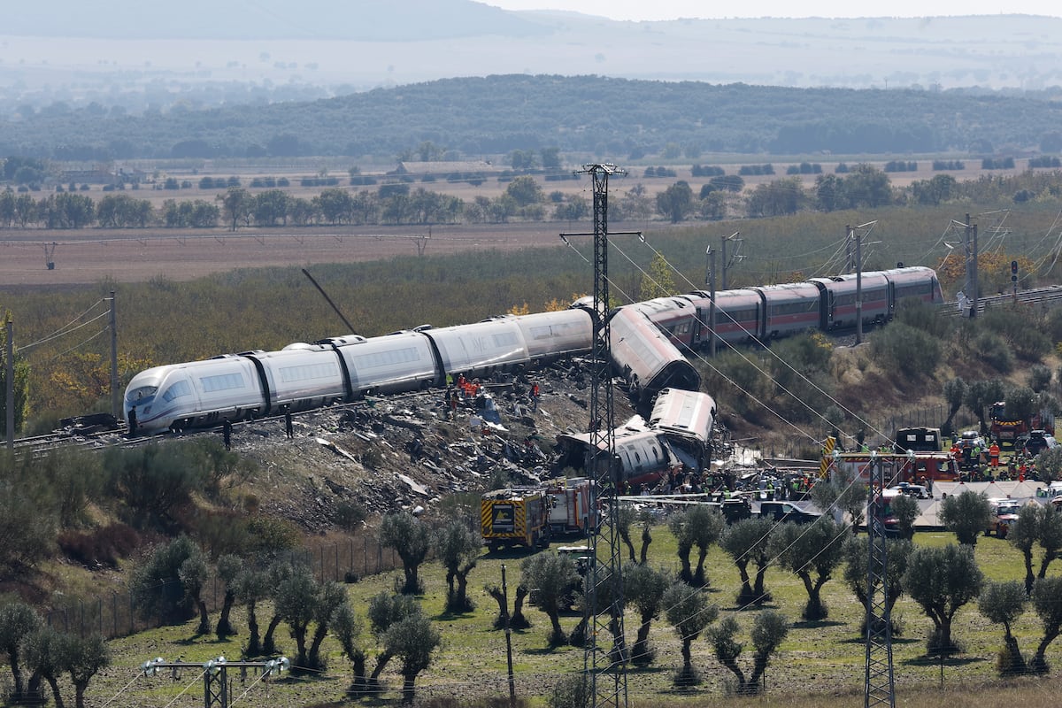 El accidente de trenes en Toledo, grabado a vista de dron: las imágenes que no se vieron a pie de campo