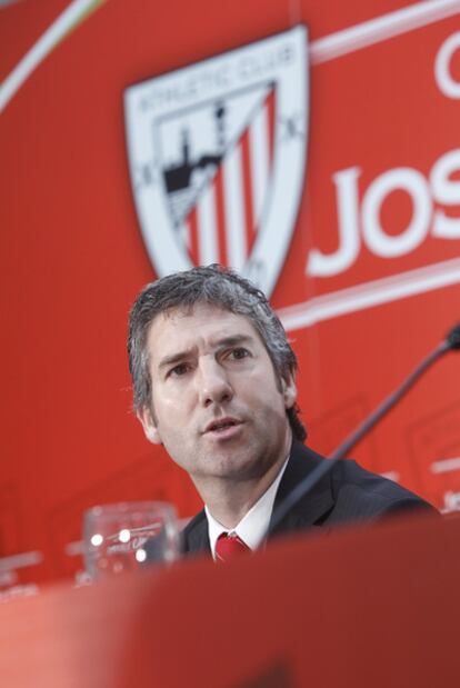 Josu Urrutia.