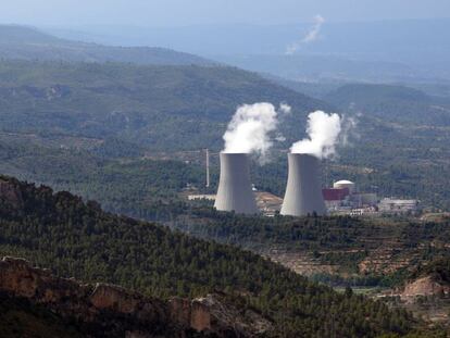 Vista panorámica de la central nuclear de Cofrentes (Valencia).