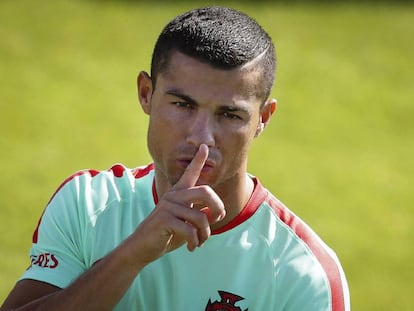 Ronaldo, training with the Portuguese national side.