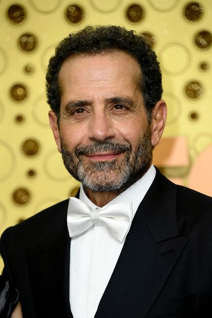 El padre de La maravillosa señora Maisel en pantalla, Tony Shalhoub, se ha llevado el premio a mejor actor de reparto en comedia.