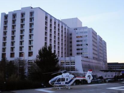 El hospital de Grenoble donde est&aacute; ingresado Schumacher.