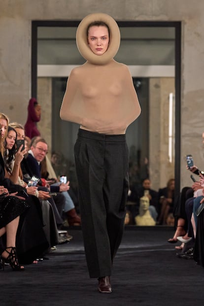 ALAÏA FALL 2025