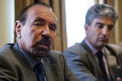 Jorge Pérez, en primer plano, y Carlos Rosso, durante la rueda de prensa.