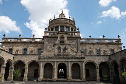 Exterior de la capilla del Museo Cabañas, en Guadalajara (México).