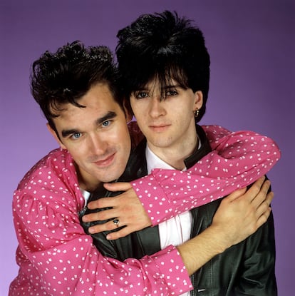 Morrissey y Johnny Marr, fotografiados en 1985. 