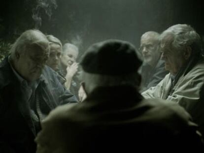 Ajudant a apagar el llum