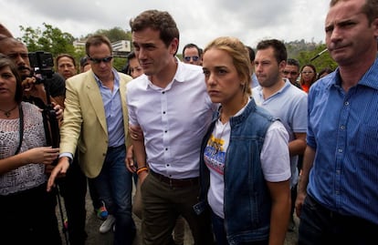 Albert Rivera with Lilian Tintori, wife of dissident Leopoldo López.