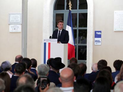 El presidente francés, Emmanuel Macron, ha advertido del antisemitismo "rampante" al conmemorar el 80 aniversario de la redada de judíos del Velódromo de Invierno, el 16 y 17 de julio de 1942 en París