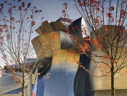 Vista del museo Guggenheim de Bilbao, proyectado por Norman Foster.