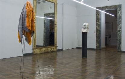 La instalación del artista italiano Patrick Tuttofuoco.