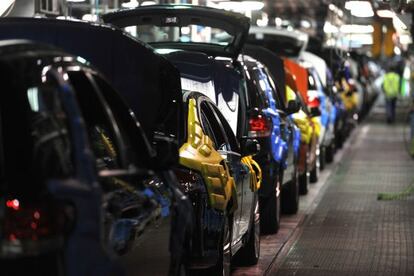 Una cadena de montaje de automóviles.