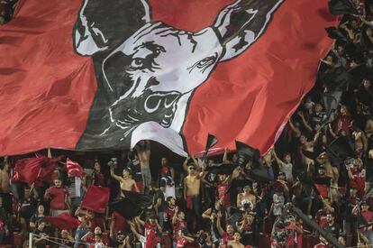 Torcedores dos “Xolos” de Tijuana, onde Daniel Gómez jogava.