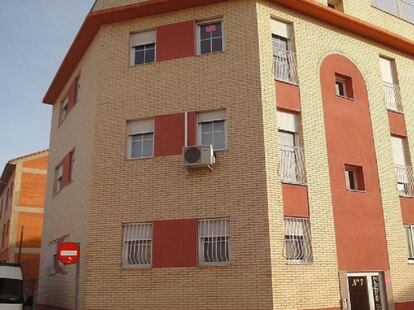 Vivienda de segunda mano en Zaragoza. Consta de dos dormitorios. 92.400 euros. Casaktua.