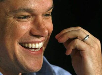 El actor Matt Damon, protagonista de <i>El ultimátum de Bourne</i>, durante una entrevista en el 60º Festival de Cine de Cannes, el pasado mayo.